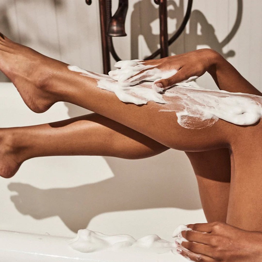 Sundae Whipped Shower Foam Exfoliating AHA Berry for All Adult Skin Types