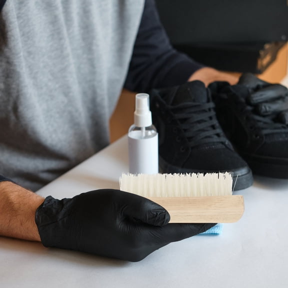 OUNONA Clothes Brush with Soft Nylon Bristles for Stain Removal on Jackets and Shoes