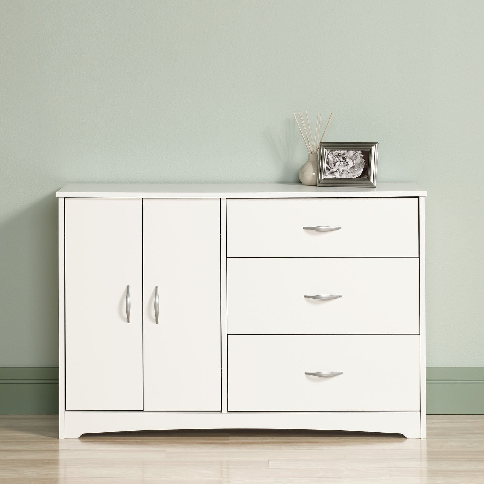 Sauder Beginnings Dresser, Soft White