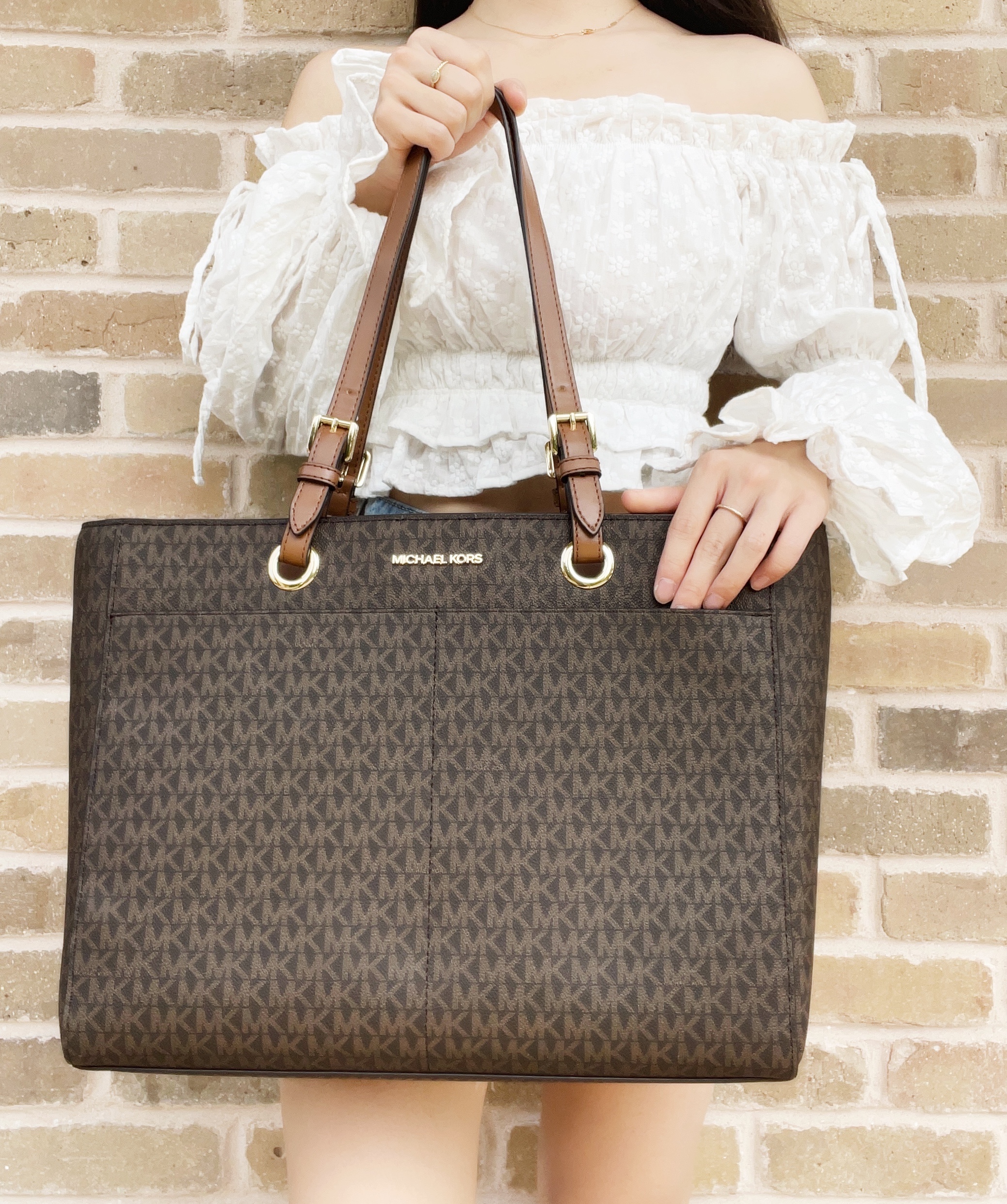 Michael kors signature laptop bag Clearance