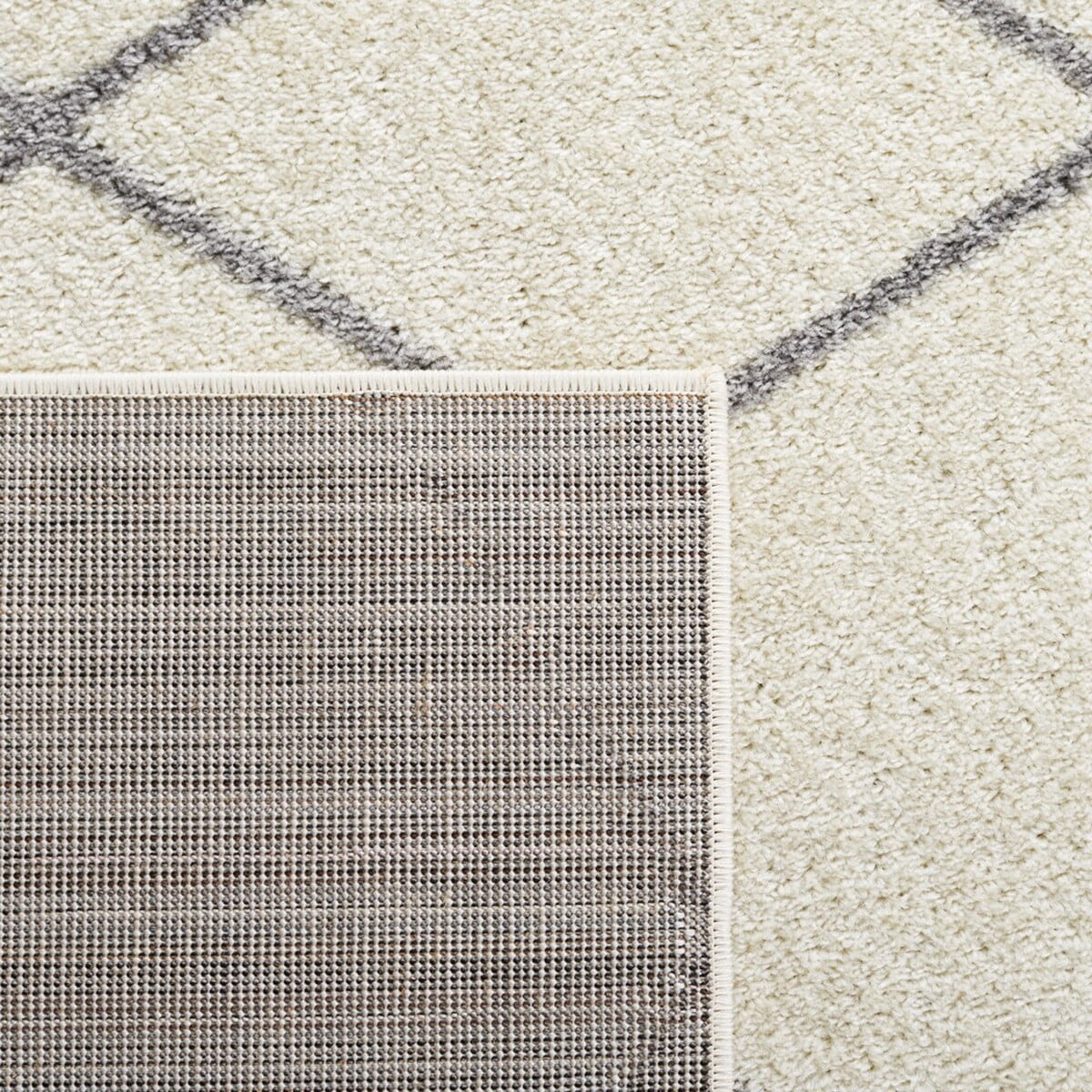 SAFAVIEH Tulum Carmella Geometric Area Rug, 5'5" x 7'7", Ivory/Grey