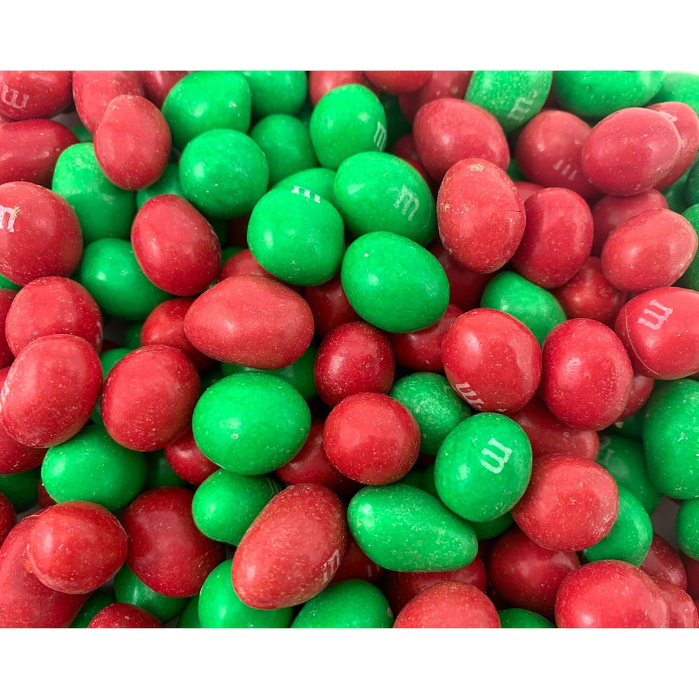 M&M's Peanut Milk Chocolate Classic Candy, Red Green Christmas Color Candy, Bulk 3 Pound Bag
