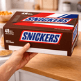 thumbnail image 4 of Snickers Barre de Chocolat, 52 g - 48 Unités par Boîte - 1 Boîte, 4 of 8