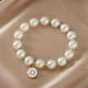 thumbnail image 2 of Imitación de perlas 26 alfabeto etiqueta pulsera de moda y versátil pulsera de cuentas de cordón elástico para las mujeres pulsera de cuentas para los seres queridos y (A F), 2 of 4