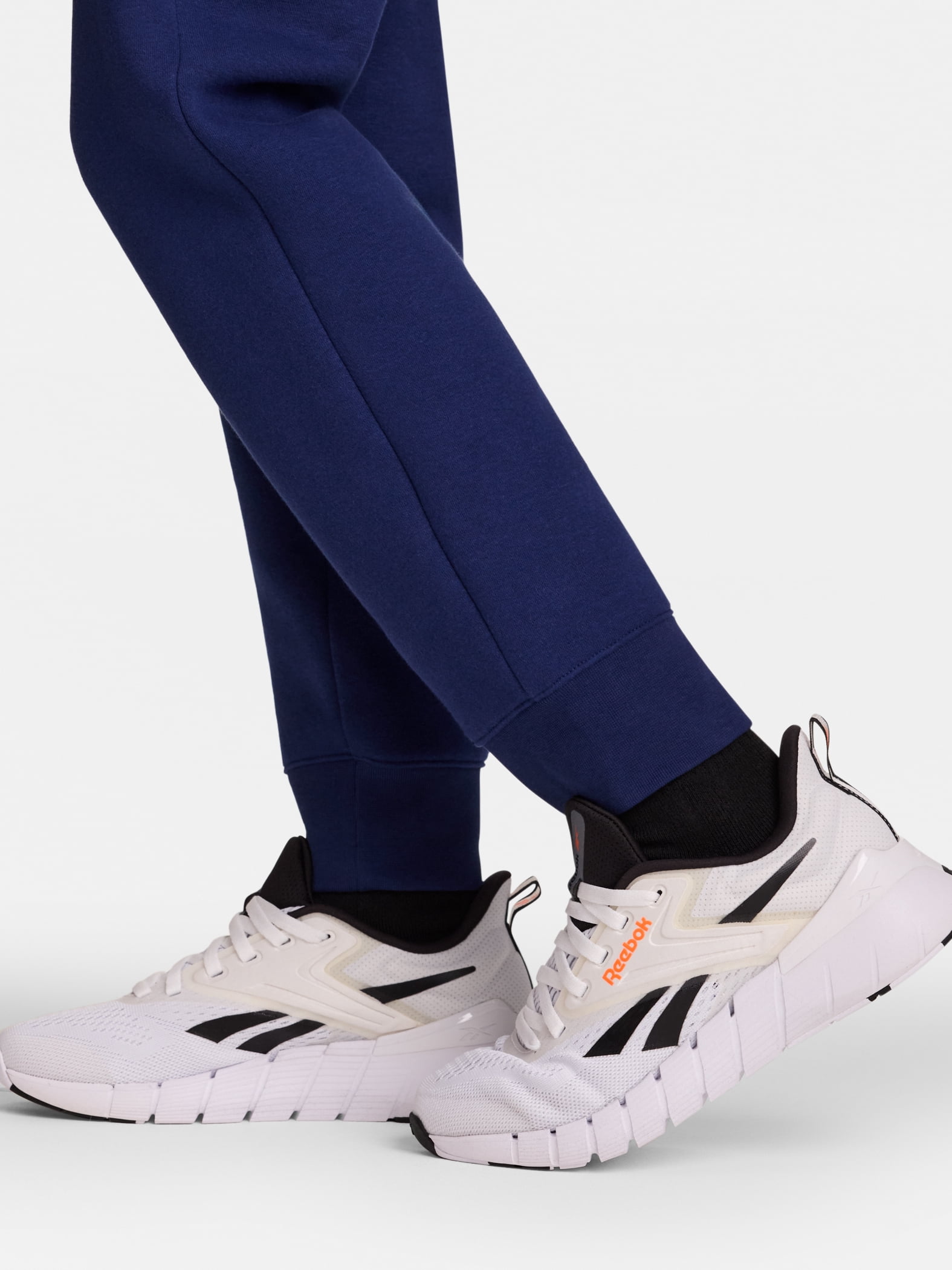Reebok Boy's Athletic Game Day Performance Fleece Jogger Pants, Sizes 4-18