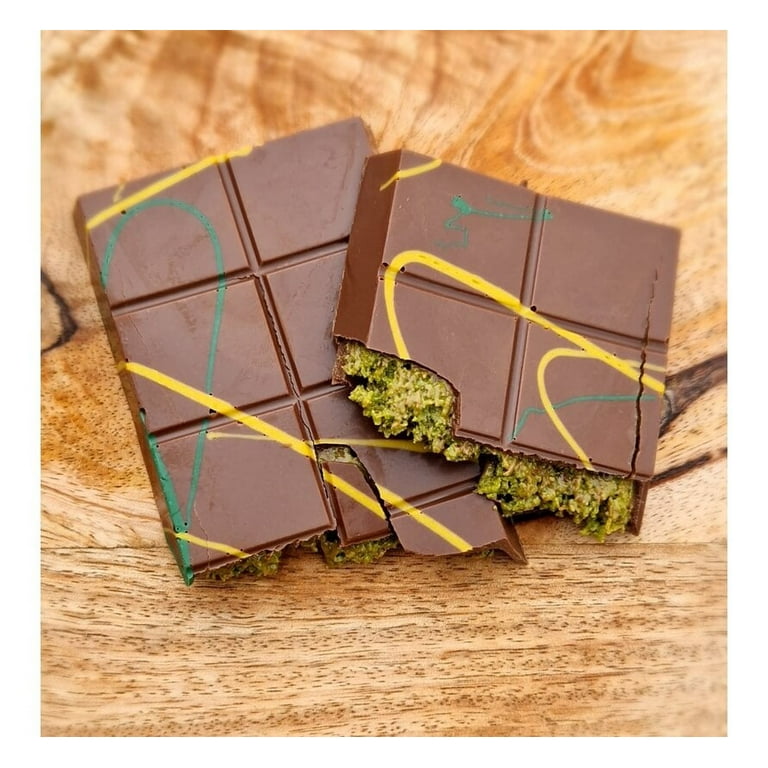 Fix Chocolate Dubai Chocolate, 200g, Kadayif Tahini Pistachio