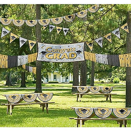 Graduation Giant Decorating Kit