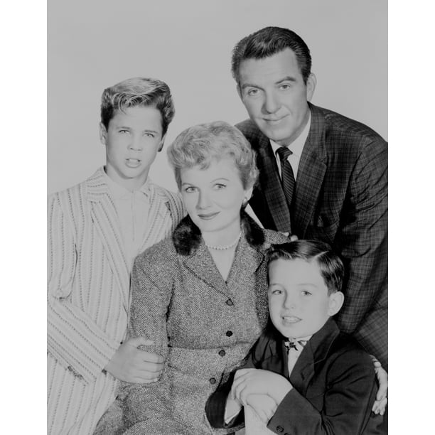 Cleaver Family Of The Leave It To Beaver Television Show. Cast Photo