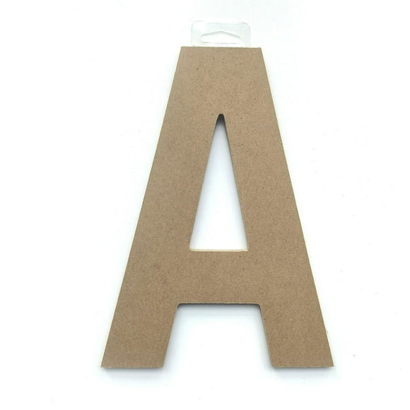 Lettre A en bois du décor Lerman Lettre en bois A