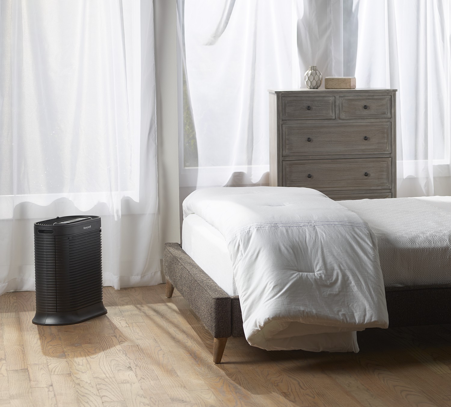 Honeywell Bluetooth HEPA Air Purifier for Large Rooms (310 sq ft), Black, HPA250B - image 5 of 6