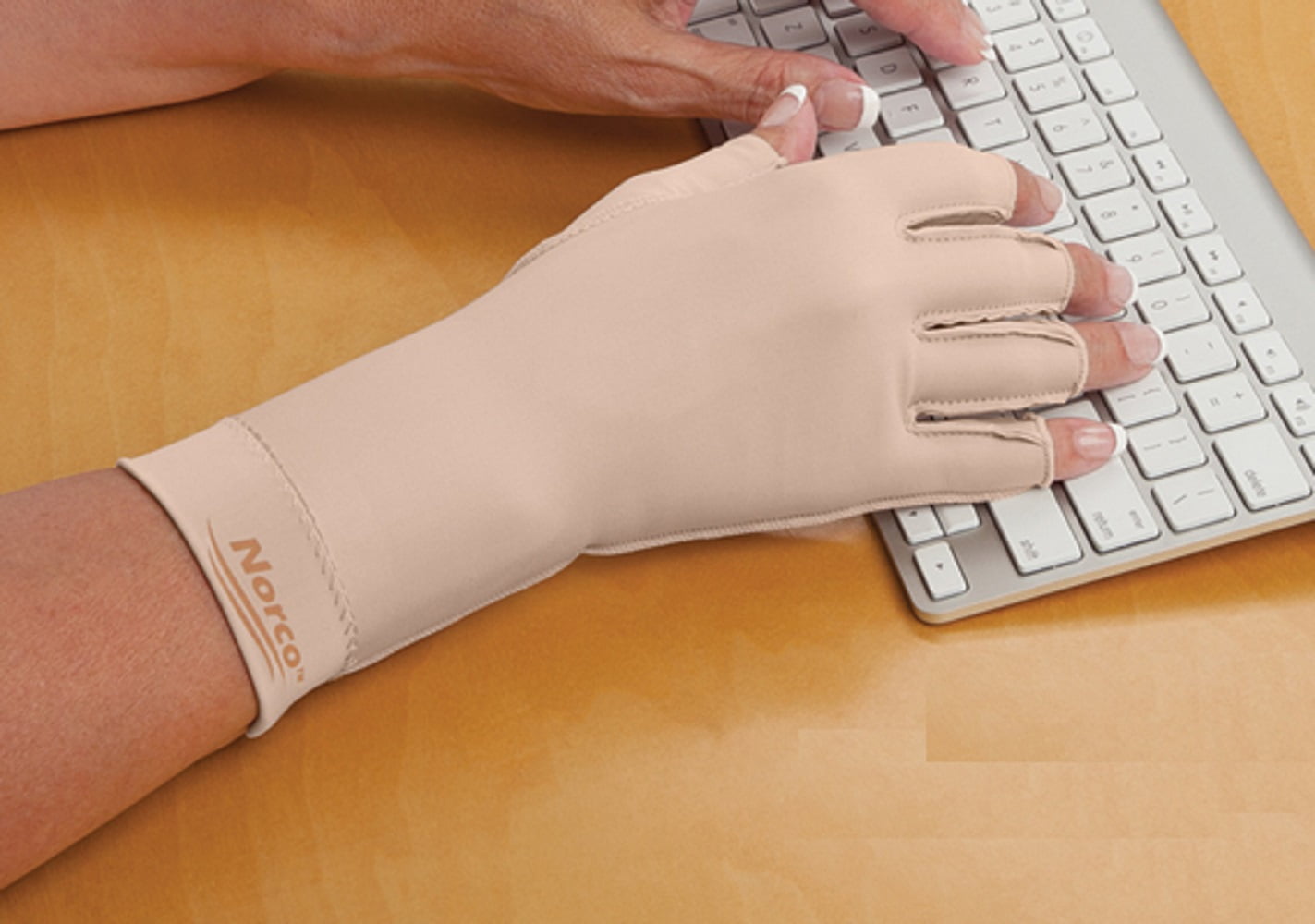 Norco Compression Gloves, Tipless Finger, Over the Wrist, Small, Right