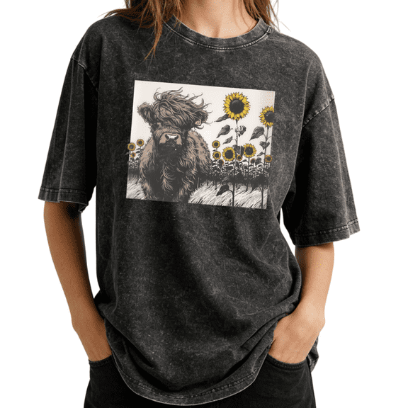 Highland Cow in Sunflower Field Wash Print Tshirt Graphic Tees Charcoal Oversize S-2XL Farm Casual Tops