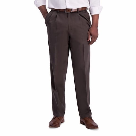 Haggar Mens Classic fit Cotton Dress Pants 34 / 30 Brown Solid