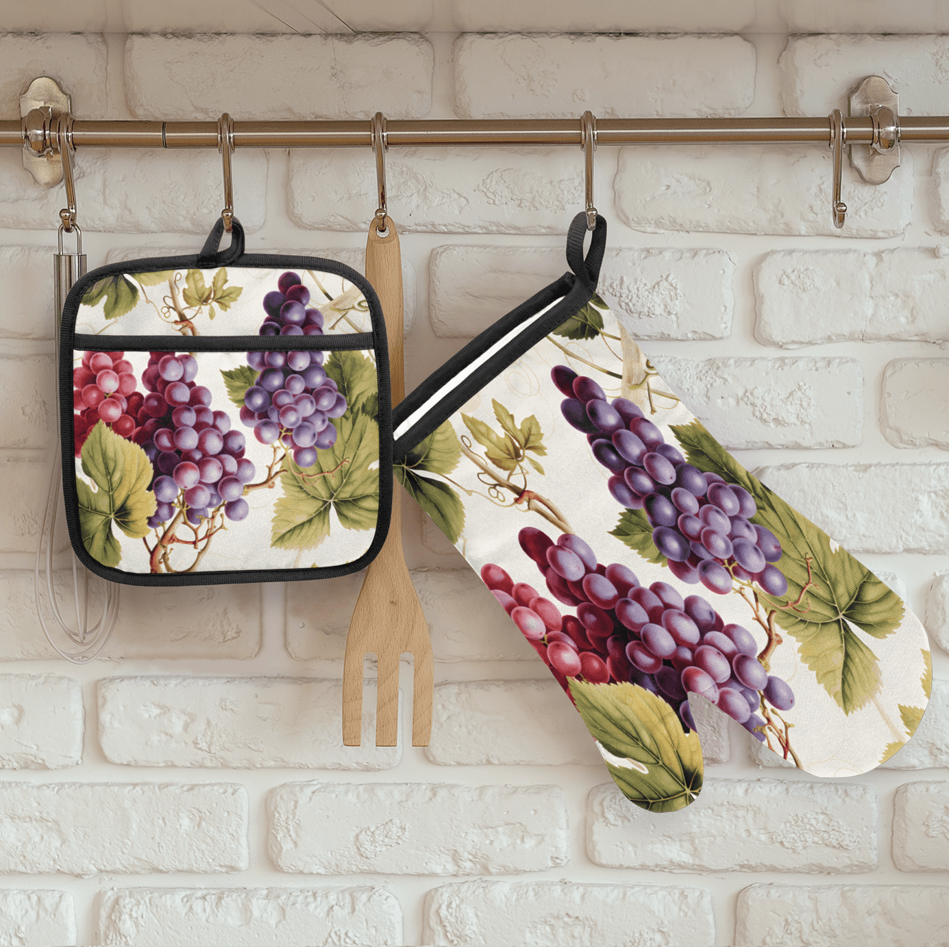 CURLYOOT Vintage Grapes Vine Oven Mitts and Pot Holders Sets of 2, Non-Slip Washable Hot Pads and Oven Gloves for Kitchen Cooking Baking