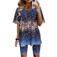 thumbnail image 1 of Ensembles 2 Pcs pour Femmes Mode Blouse à Col en V Manches Courtes Hauts Shorts Costume Décontracté Ensembles Assortis en Liquidation, 1 of 4
