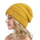 thumbnail image 2 of Gorros de punto de invierno para hombres y mujeres, doble capa, gorros de invierno, capó, interior de satén, estilo minimalista (negro) Rojo Verde, 2 of 4