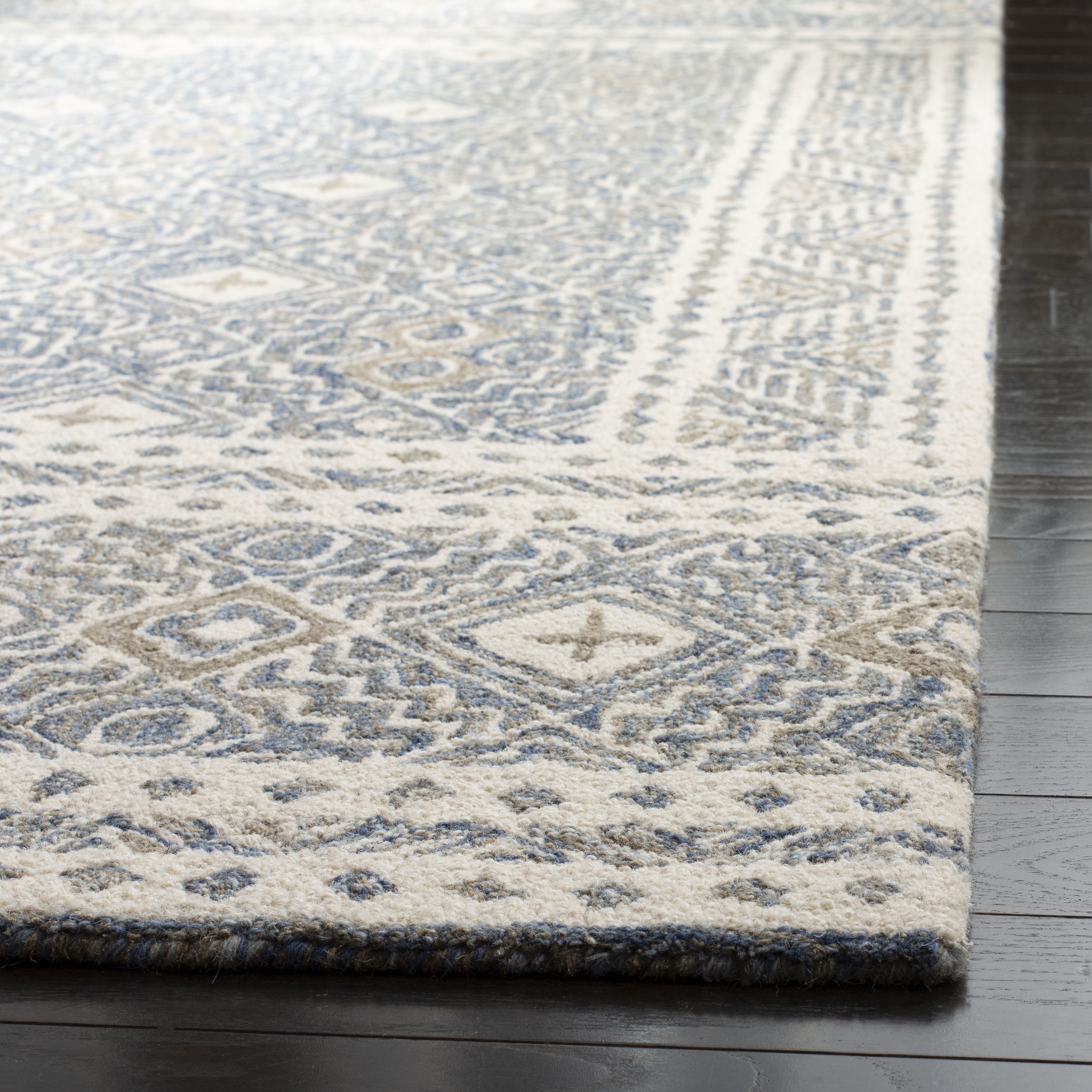 SAFAVIEH Micro-Loop Aditya Geometric Area Rug, Blue/Ivory, 2' x 3'