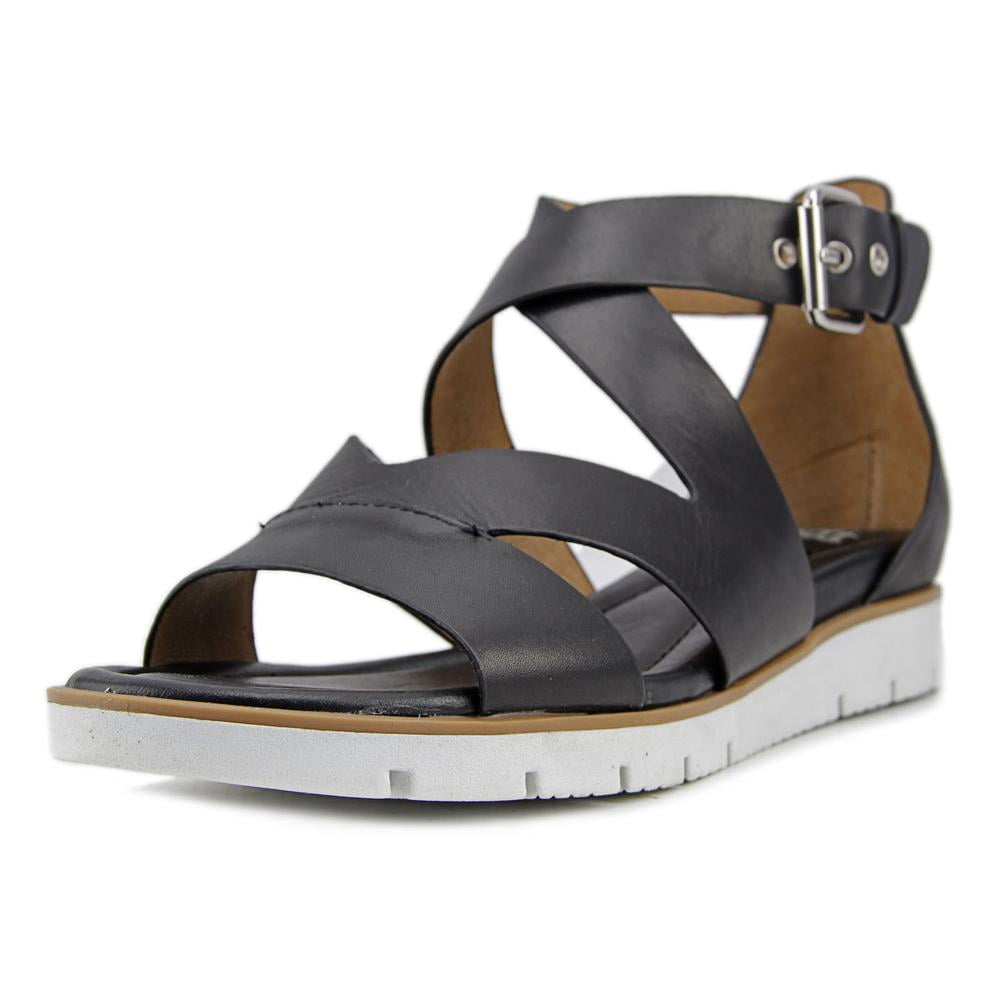 sofft gladiator sandals