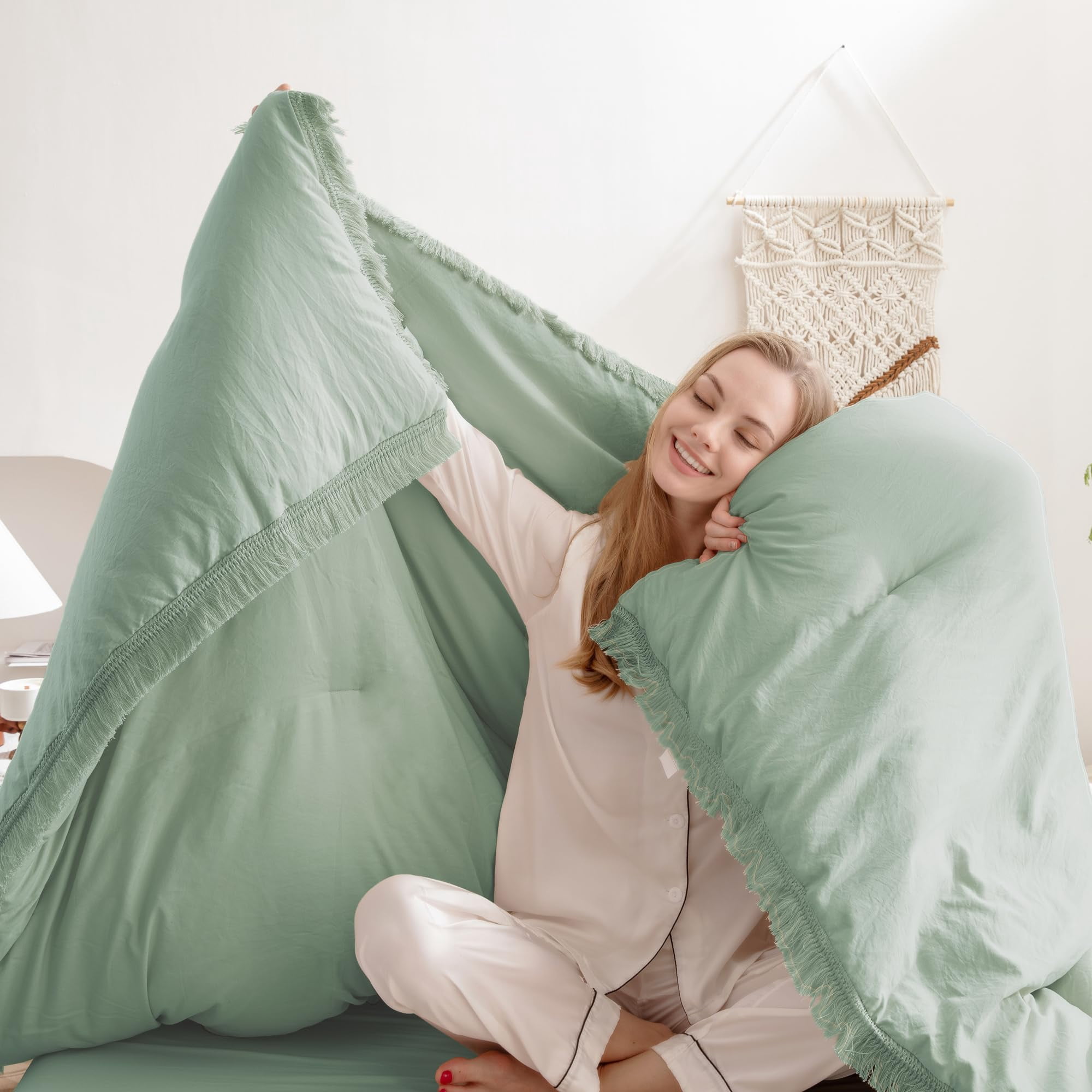 Andency Sage Green Comforter Sets for King Bed, 3 Pieces Soft Cozy Fluffy King Size Bedding Comforter Sets, Boho Tassel All Season Lightweight Down Alternative Bed Set