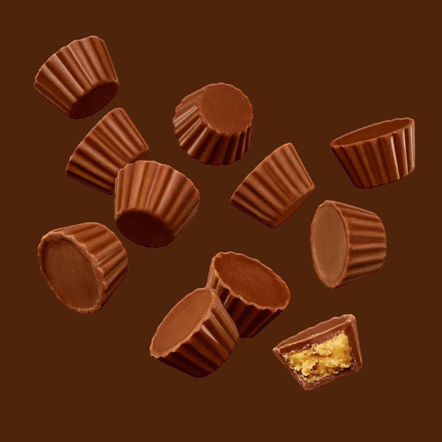 REESEScups Miniatures Milk Chocolate Peanut Butter Candy, Bulk Pack 2 Pounds