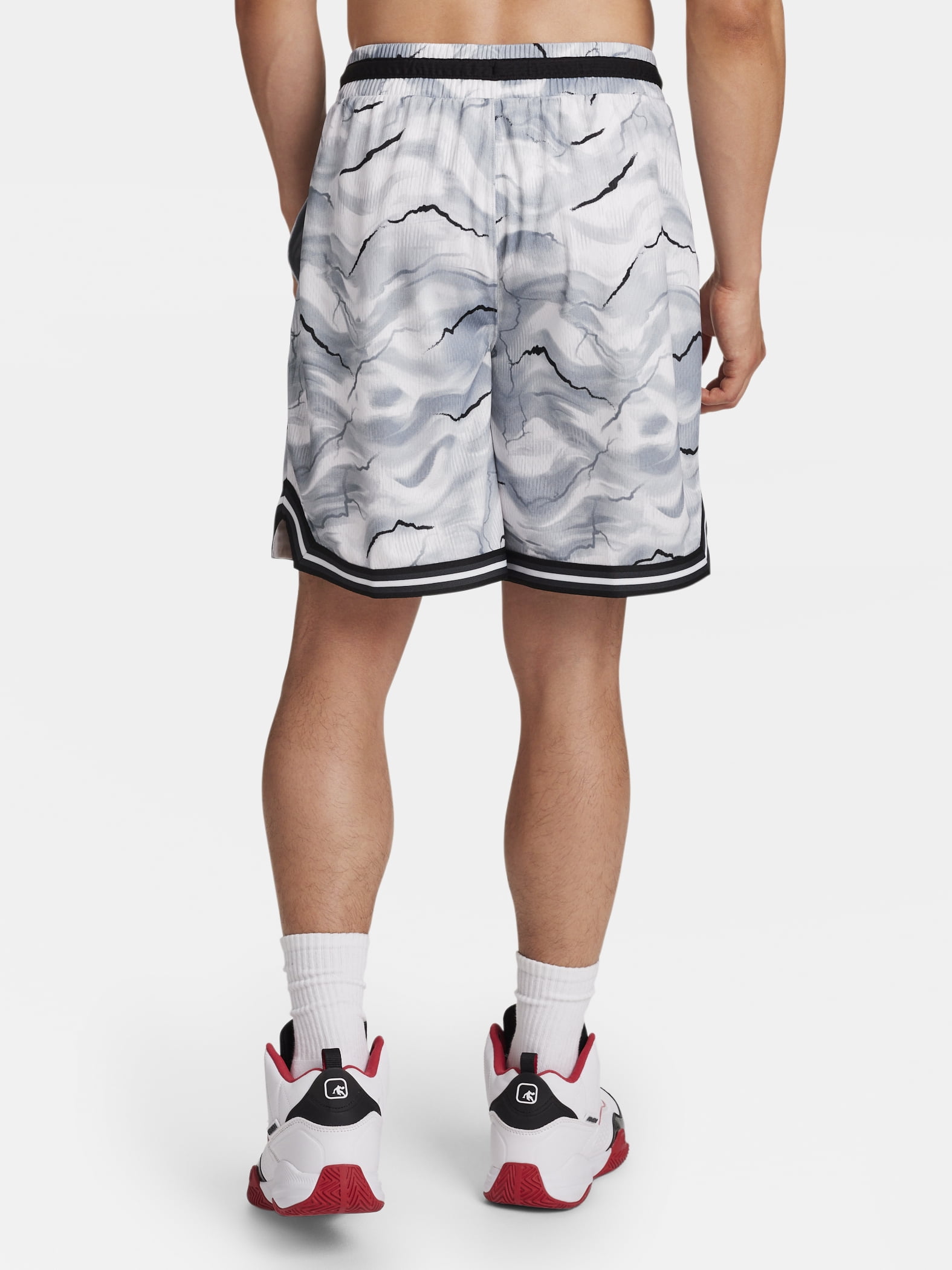 AND1 Men's and Big Men's Challenger Short, 8" inseam, Sizes XS-5XL