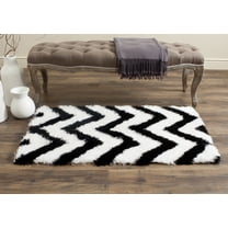 Safavieh Barcelona Rowan Geometric Shag Area Rug, Ivory/Black, 2'3" x 3'9"