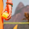 thumbnail image 3 of Pelota de tenis de playa Stage 2 Pro naranja, paquete de 24 unidades, 3 of 5