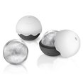 thumbnail image 1 of Juego de 2 moldes de silicona para bolas de hielo de 5 cm de Wine Enthusiast, 1 of 1
