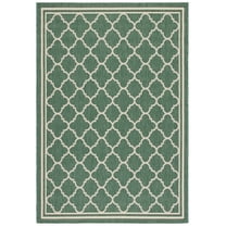 SAFAVIEH Courtyard Alina Geometric Quatrefoil Indoor/Outdoor Area Rug, Dark Green/Beige, 6'7" x 9'6"