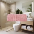 thumbnail image 2 of Toalla Manos Premium Rosa Light Poliéster Concord, 2 of 2