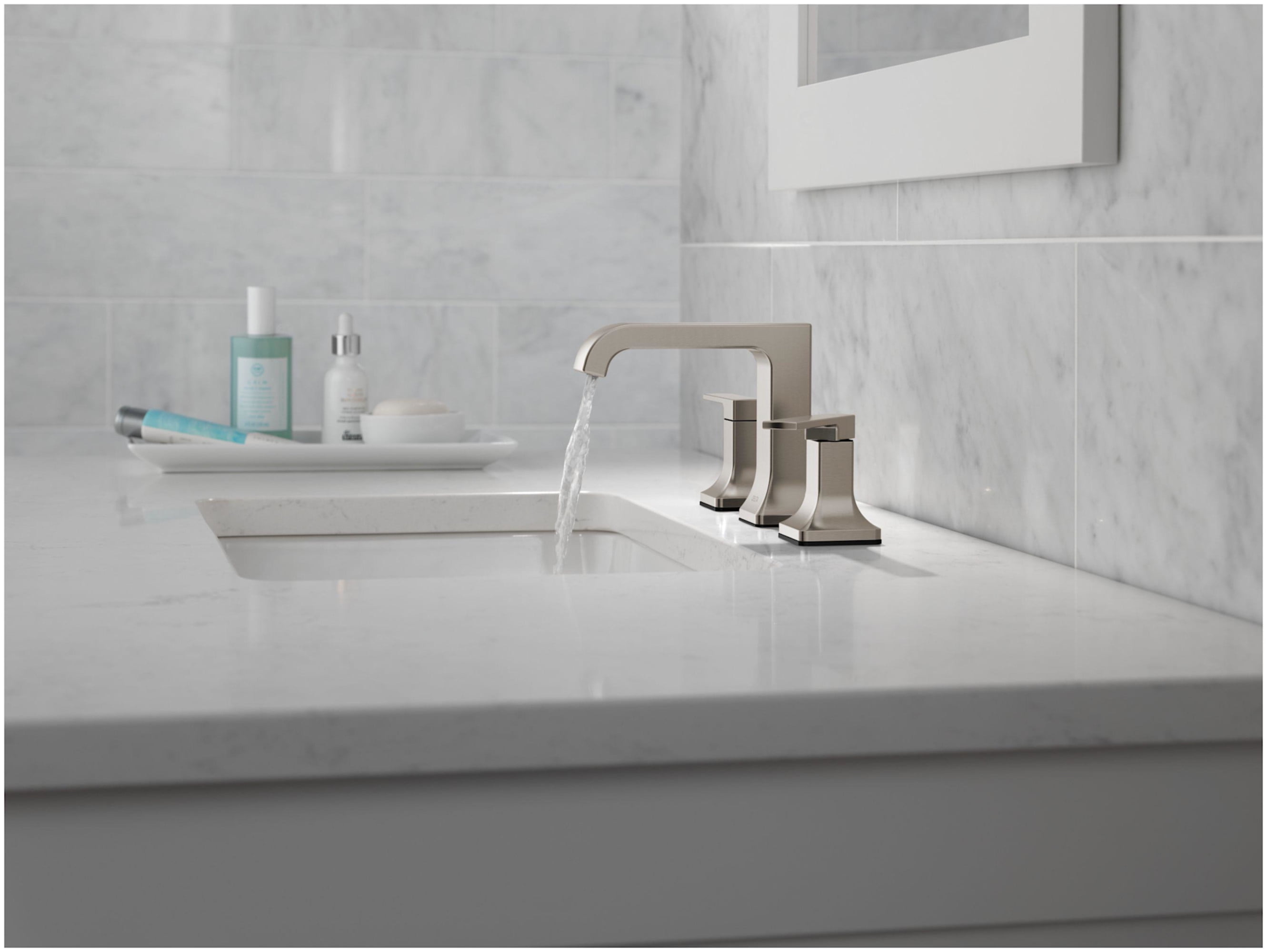 Delta 3539LF-SSMPU Velum 1.2 GPM Widespread Bathroom Faucet - Brilliance Stainless