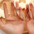 thumbnail image 2 of Biscuit Moule Biscuit Biscuit Moule de Cuisson en Acier Inoxydable en Acier Végétal Moule de Cuisson Trancheur de Fruits en Acier Inoxydable, 3 Pcs / Set, en Forme de Coeur, 2 of 6
