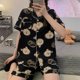 thumbnail image 1 of Pijama de dibujos animados para mujer, conjunto de verano con pantalones cortos de manga corta y cuello alto con diseño de oso de fresa, 1 of 6
