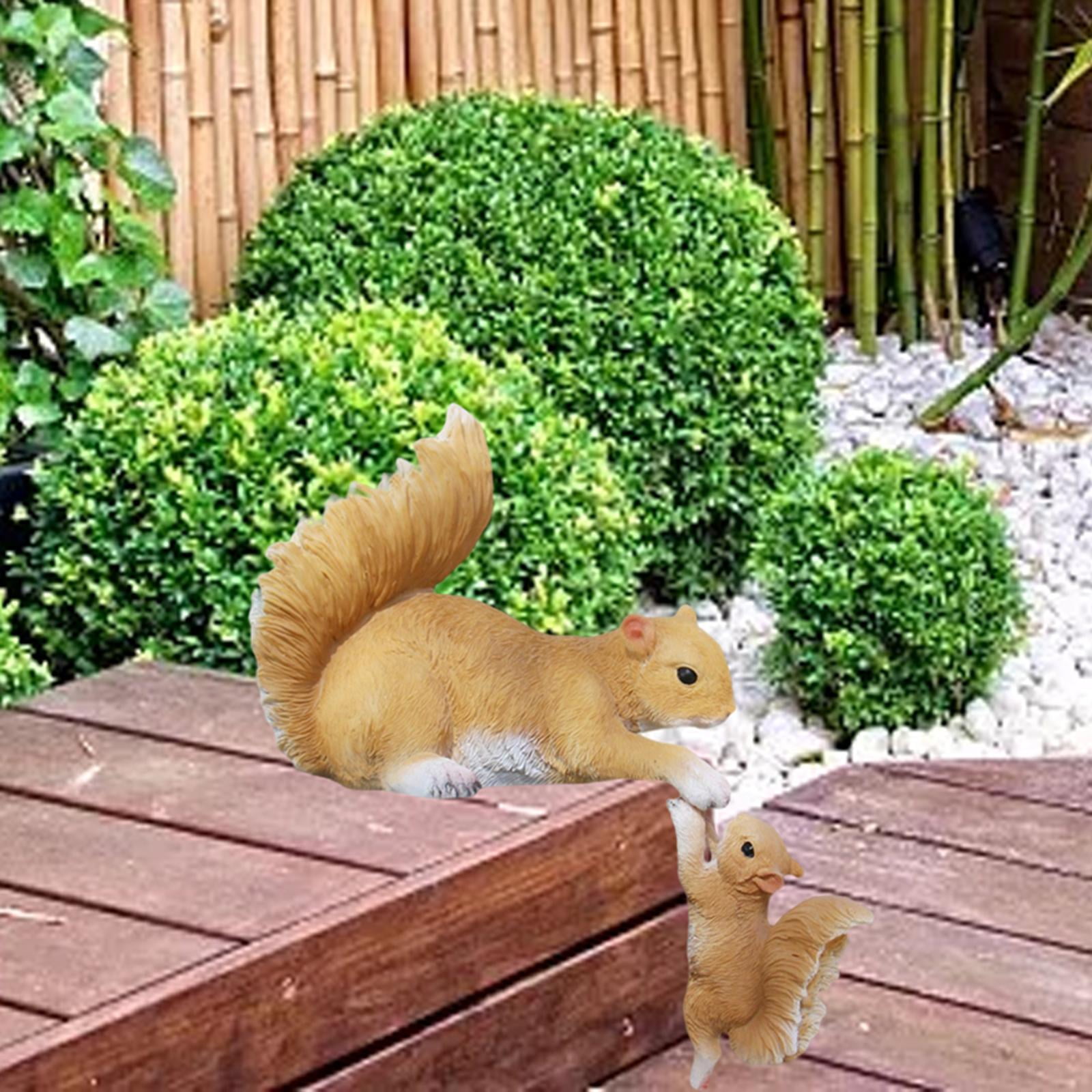 Nishiyuenyi 2x Miniature Squirrel Statue Garden Figurines for Bedroom Tabletop Ornaments