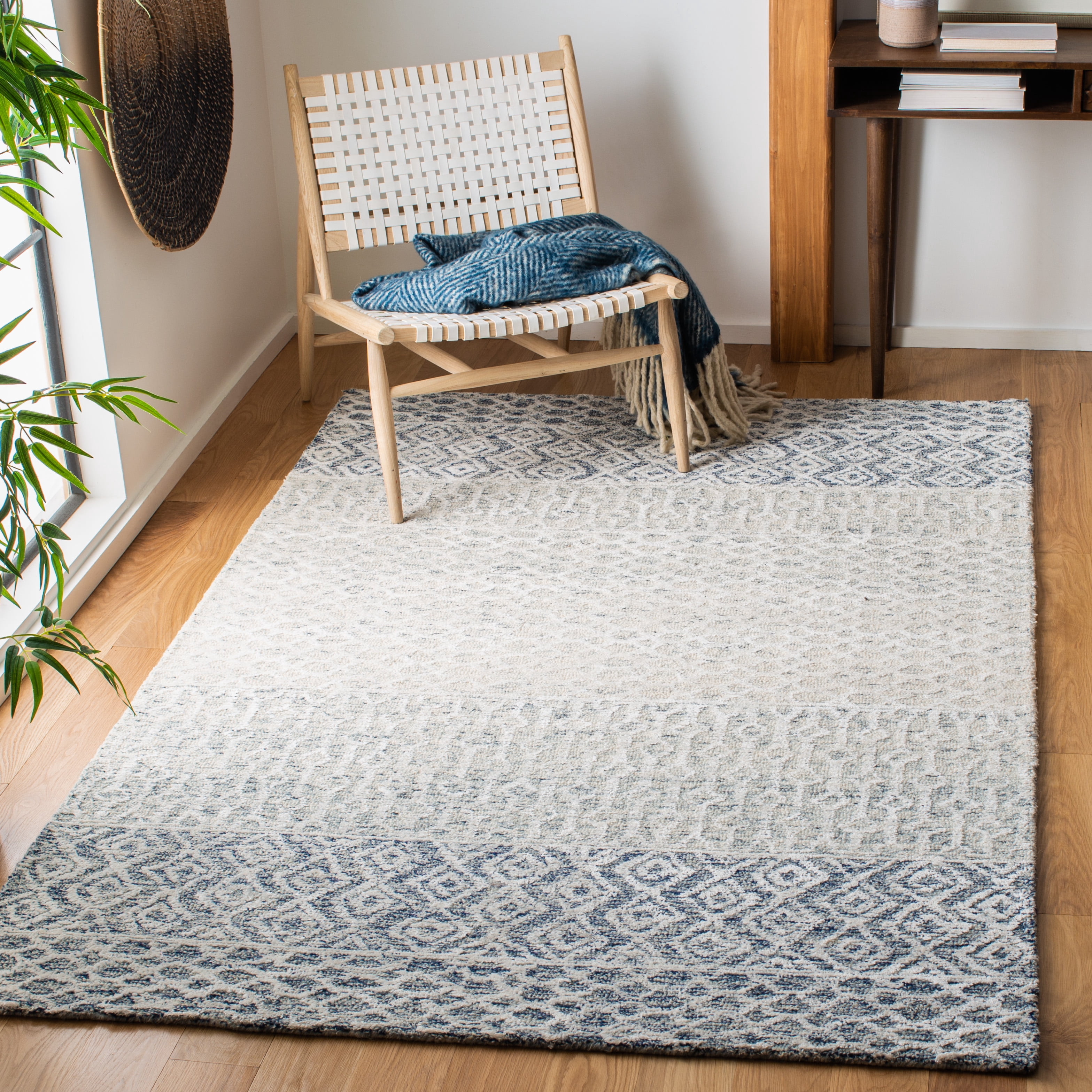 SAFAVIEH Glamour Anson Geometric Area Rug, Blue/Ivory, 8' x 10'