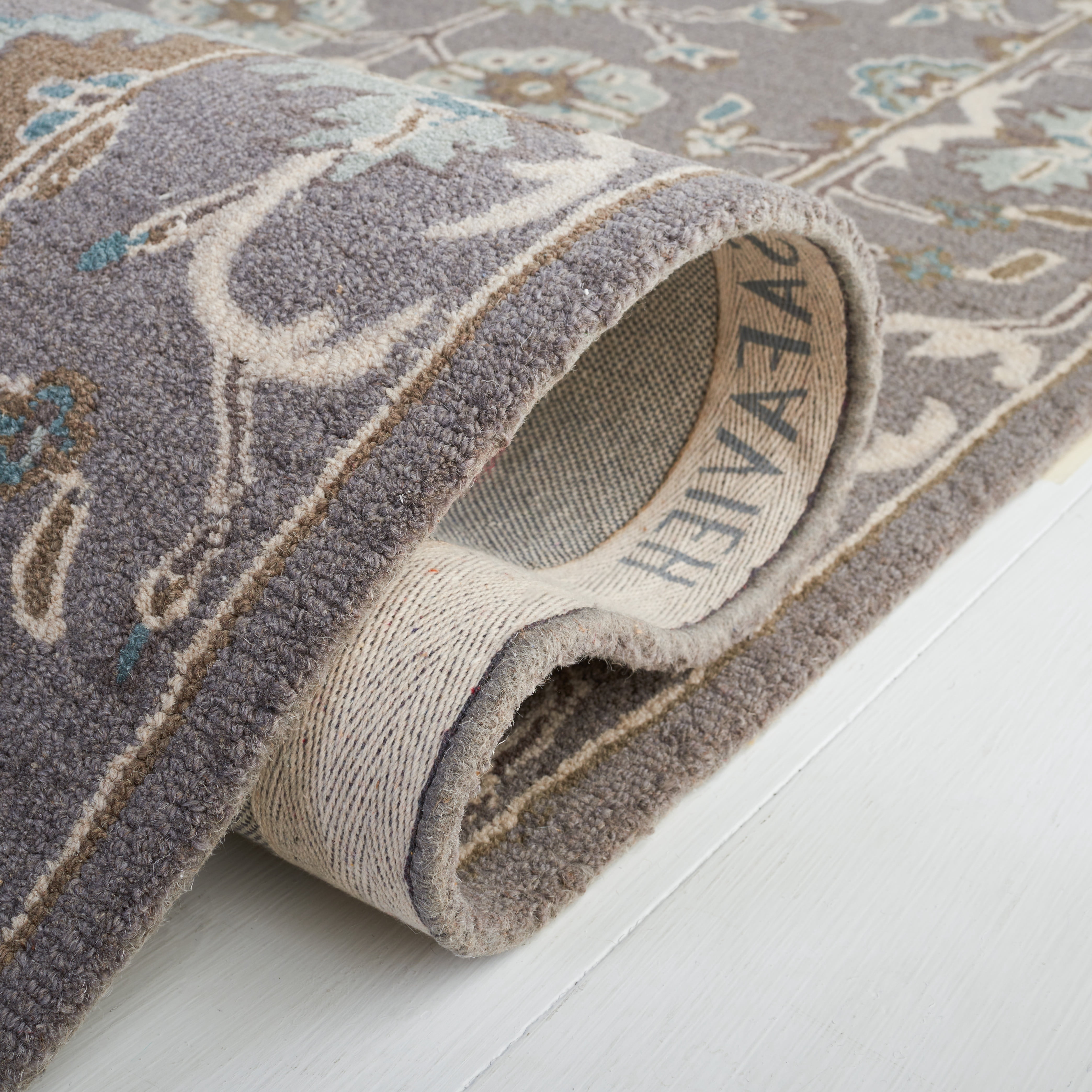 SAFAVIEH Blossom Calista Oriental Wool Area Rug, Grey, 5' x 8'
