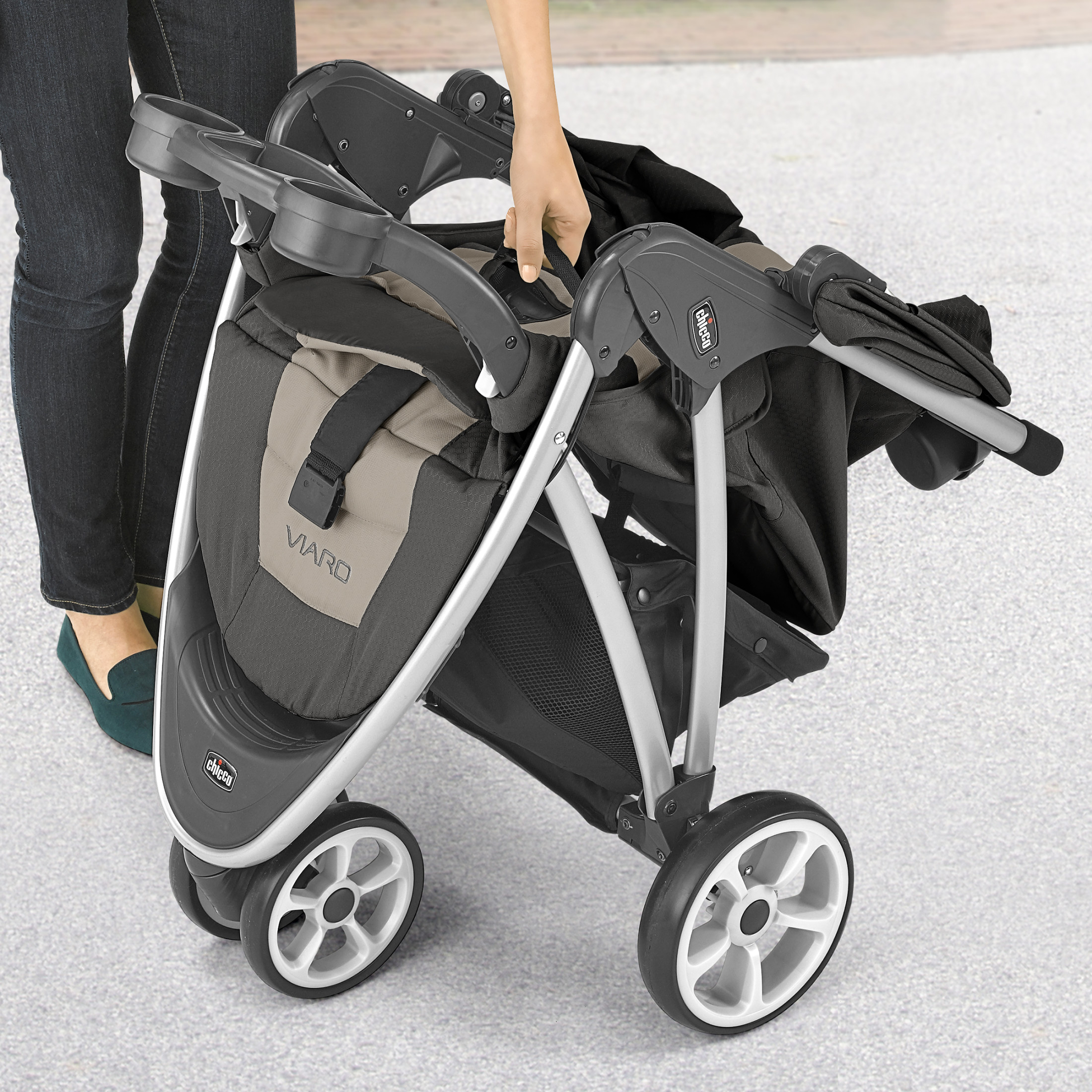 Chicco Viaro Quick-Fold Stroller - Graphite (Grey) - image 4 of 9