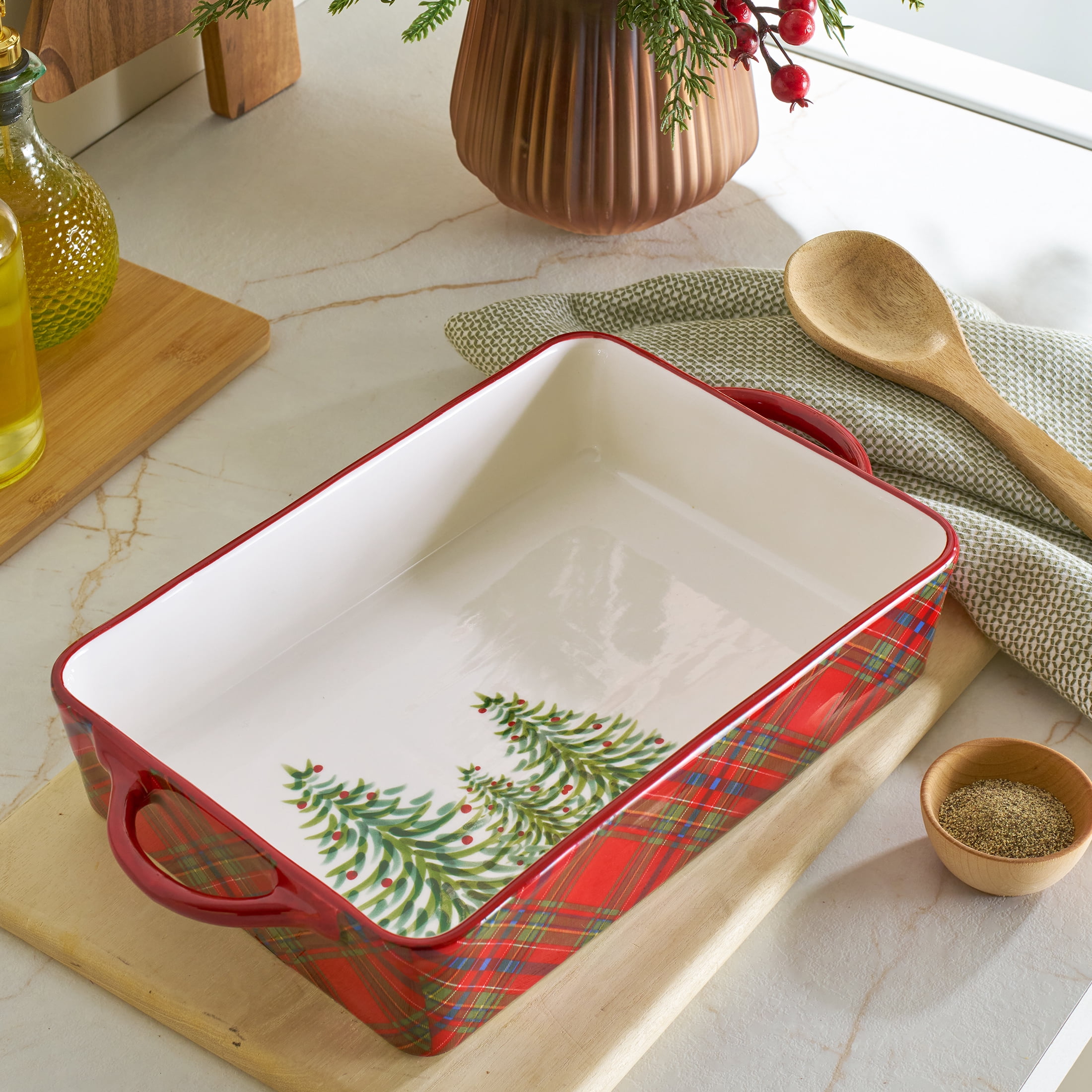 Better Homes & Gardens Holiday Plaid Stoneware Rectangular Baking Dish, 7" x 11"
