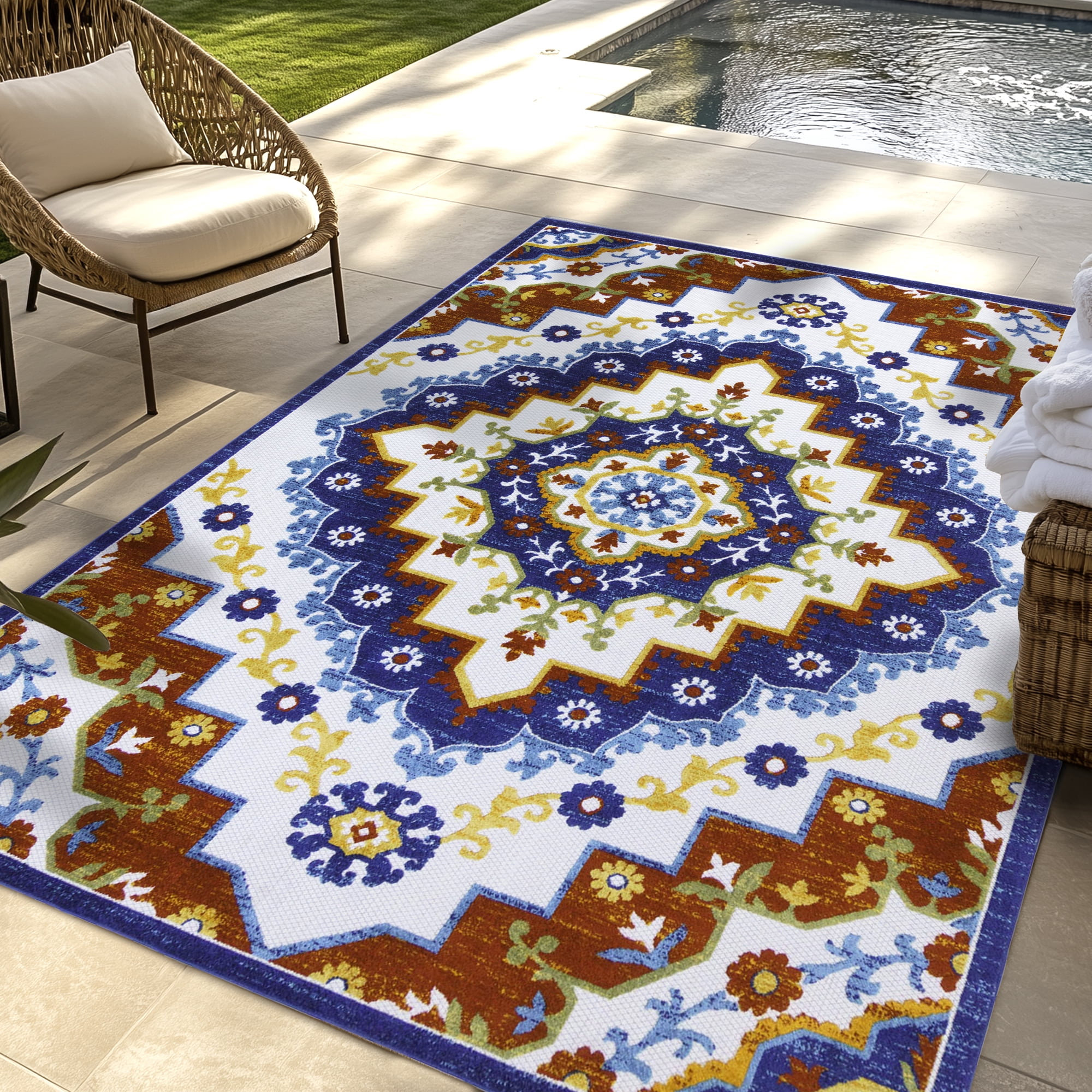 Kalari Amira Indoor/ Outdoor Polypropylene Blue Flat Weave Area Rug, 8x10