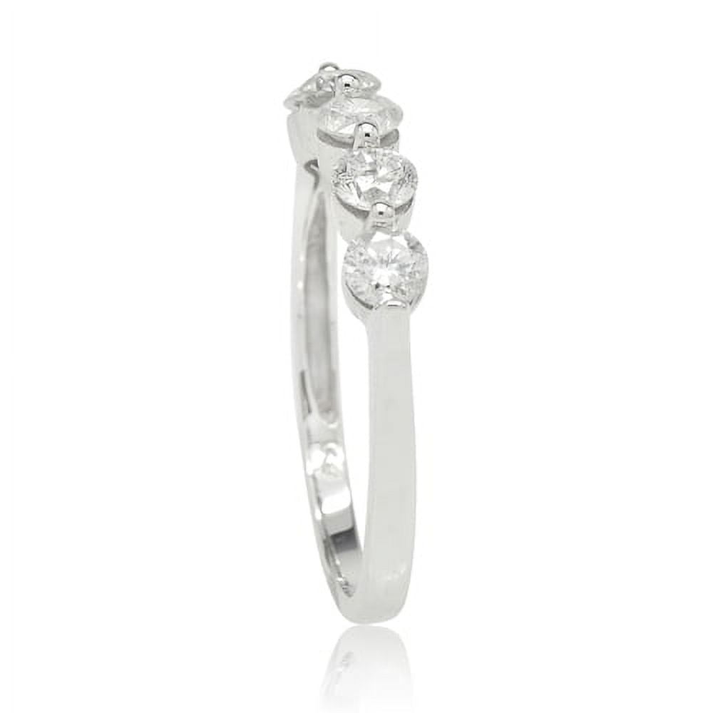 10K White Gold 0.50 CTTW Diamond Band