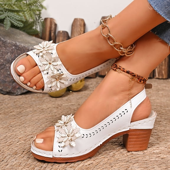 Fnooota Women's Block Heels Sandals, Summer Wedding Open Toe Ankle Strap Chunky Sandals White Size 9