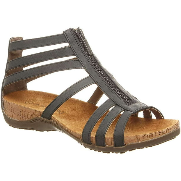 arabella clear steve madden