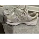 thumbnail image 5 of New Balance 2002R Classics Unisex Running Shoes Men's Size 7.5, Women's Size 9, 5 of 5
