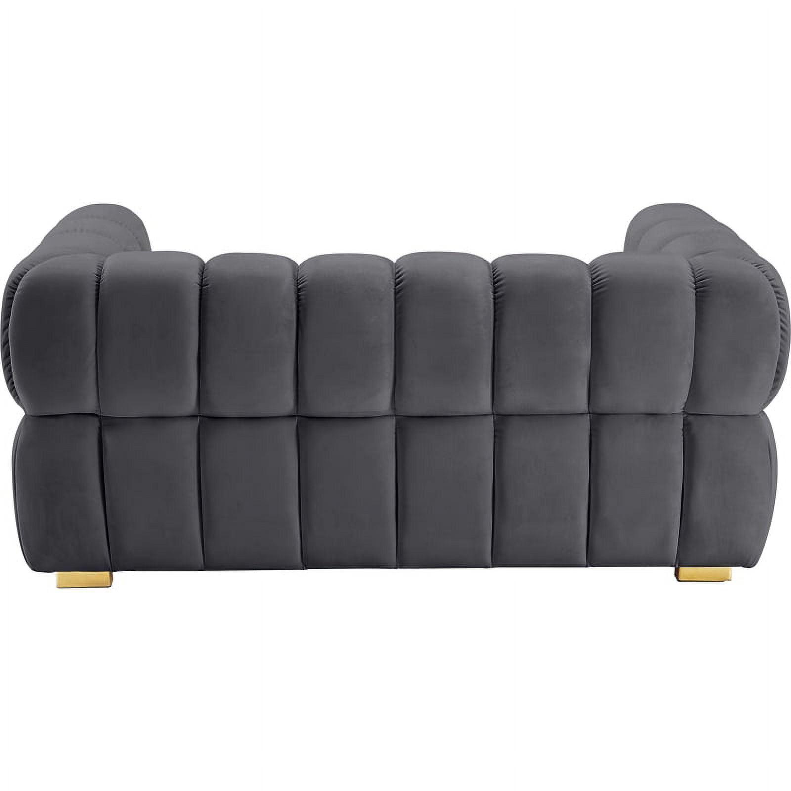 Meridian Furniture Gwen Grey Velvet Loveseat