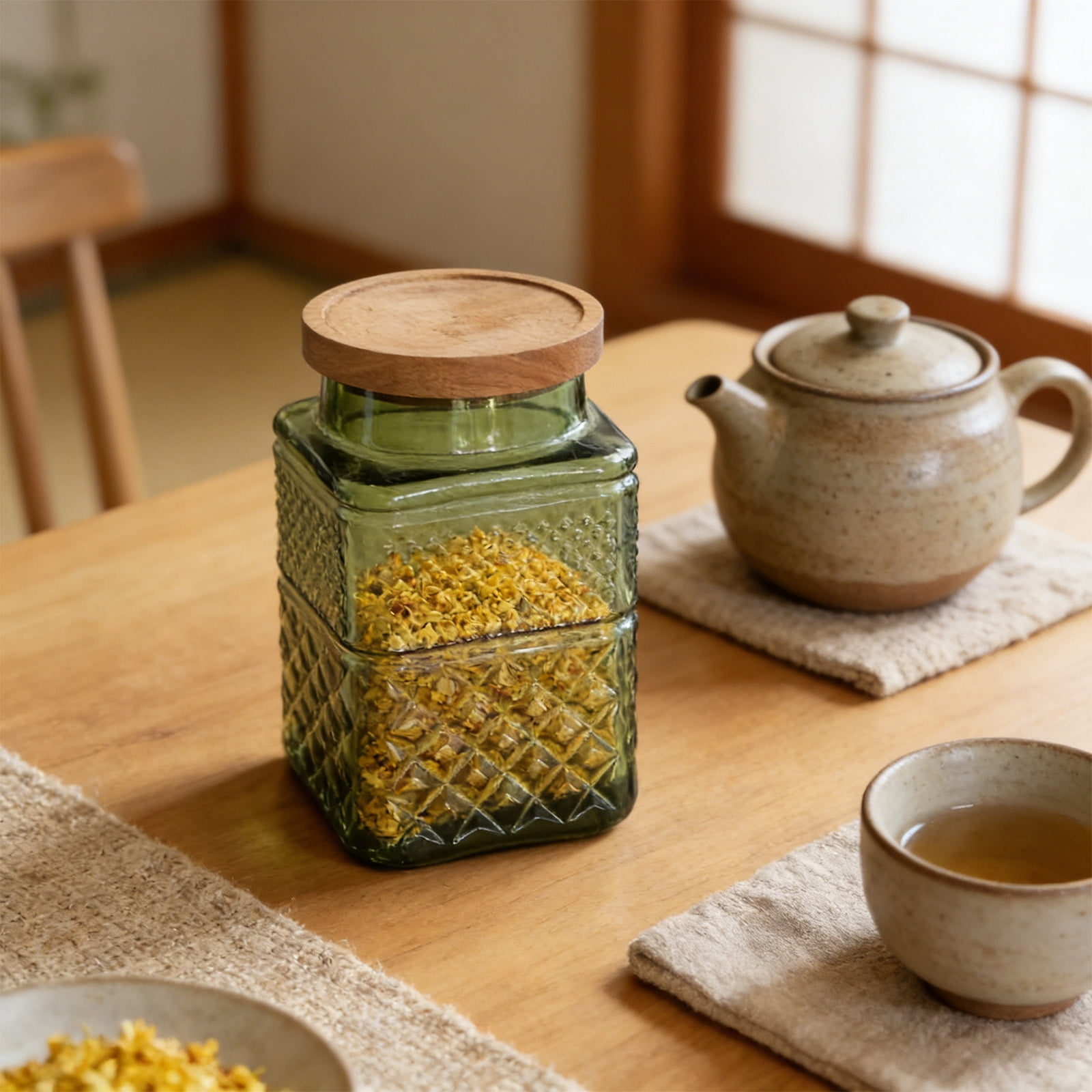 Relief Colored Glass Sealed Jar Kitchen Storage Container – High Borosilicate Food Grade Glass, Airtight Lid, 12.5x11.5x20 cm, Assorted Colors