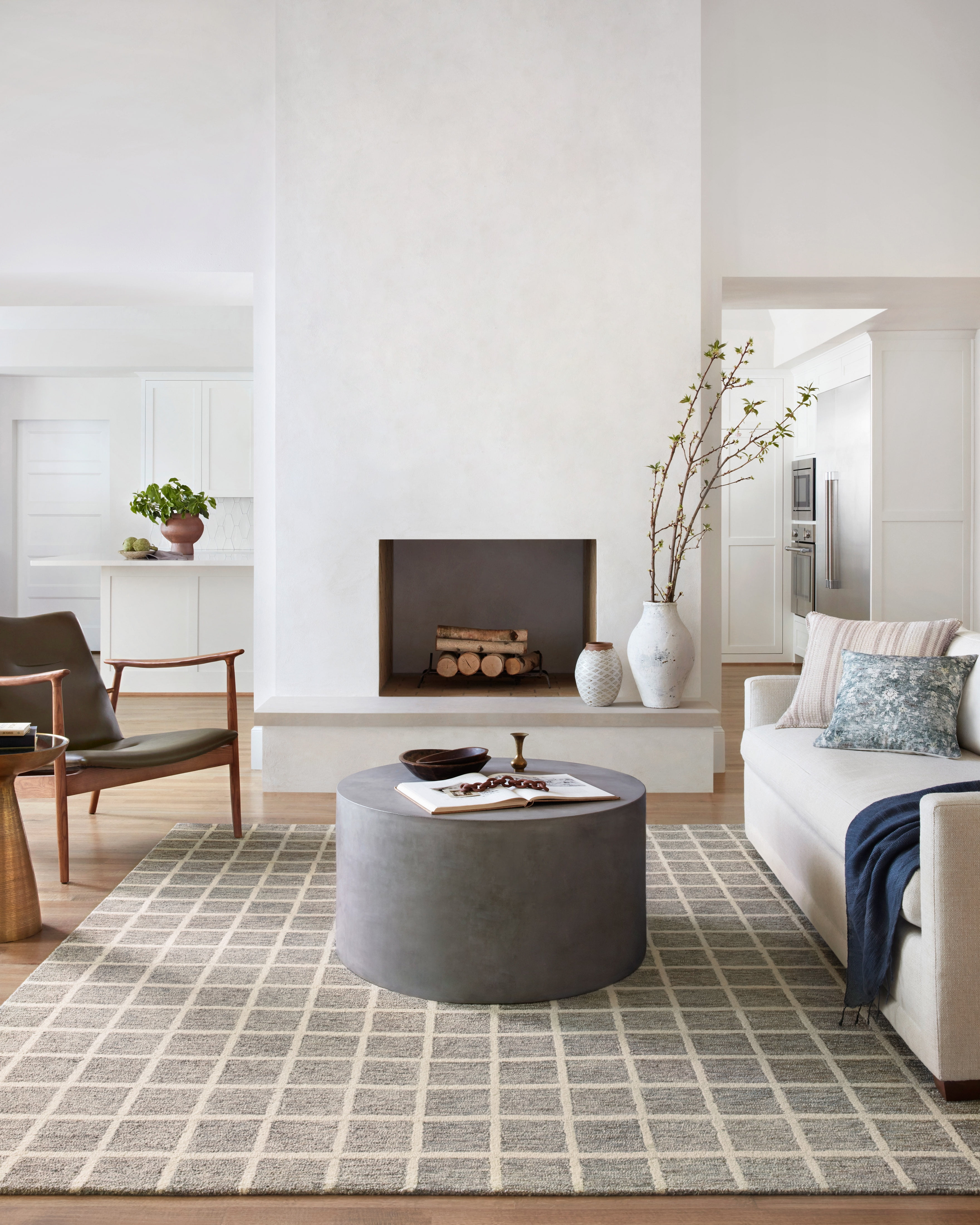 Chris Loves Julia x Loloi Polly Grid Slate/Ivory 2'-3" x 3'-9" Area Rug