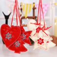 thumbnail image 4 of DIY árbol de Navidad copos de nieve corazón estrella colgante colgante tela no tejida árbol de Navidad adornos para el coche en casa 3 piezas Kearding JR0926-01, 4 of 6
