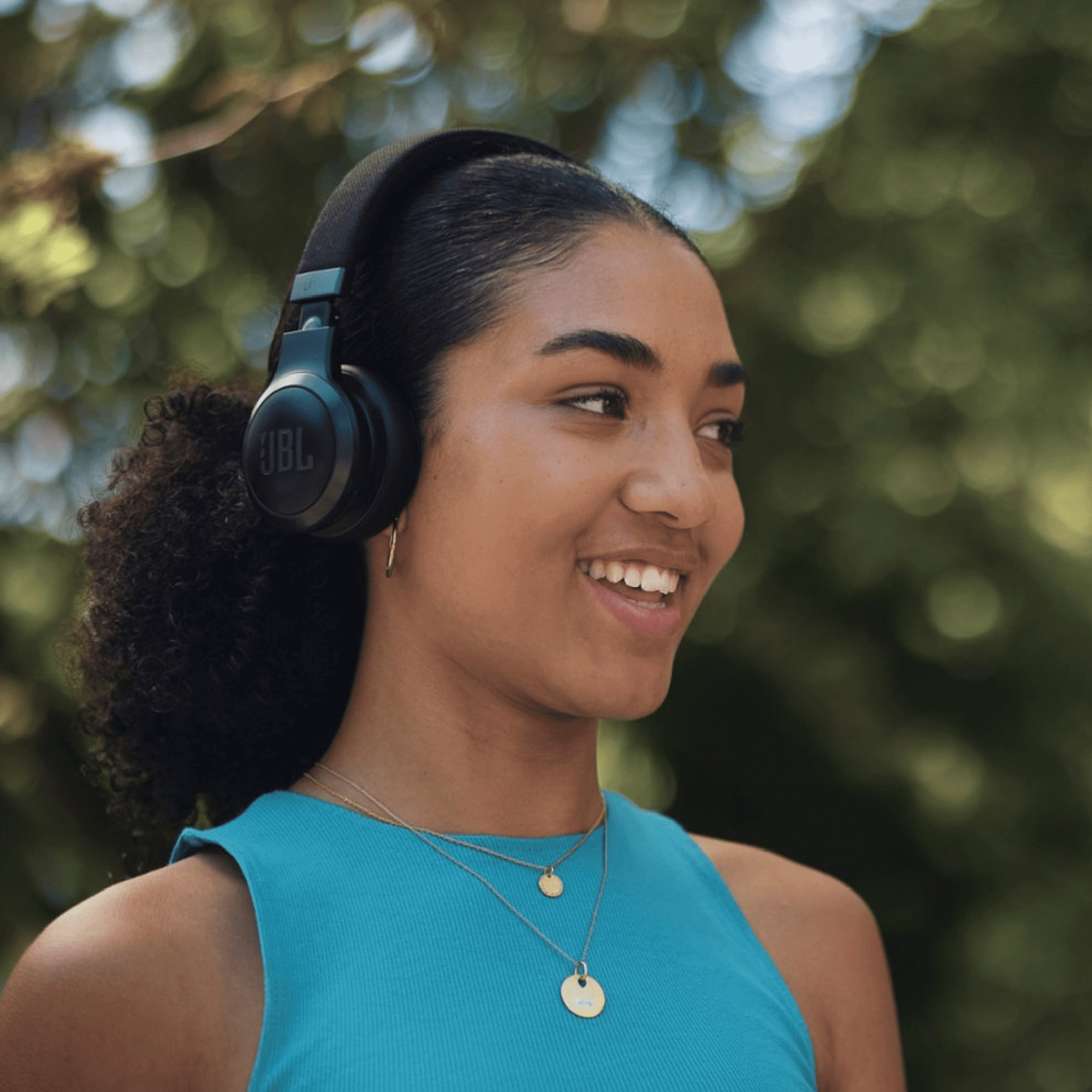 Open Box JBL JBLLIVE670NCBLKAM Wireless On-Ear Headphones with True Adaptive Noise Cancelling - Black