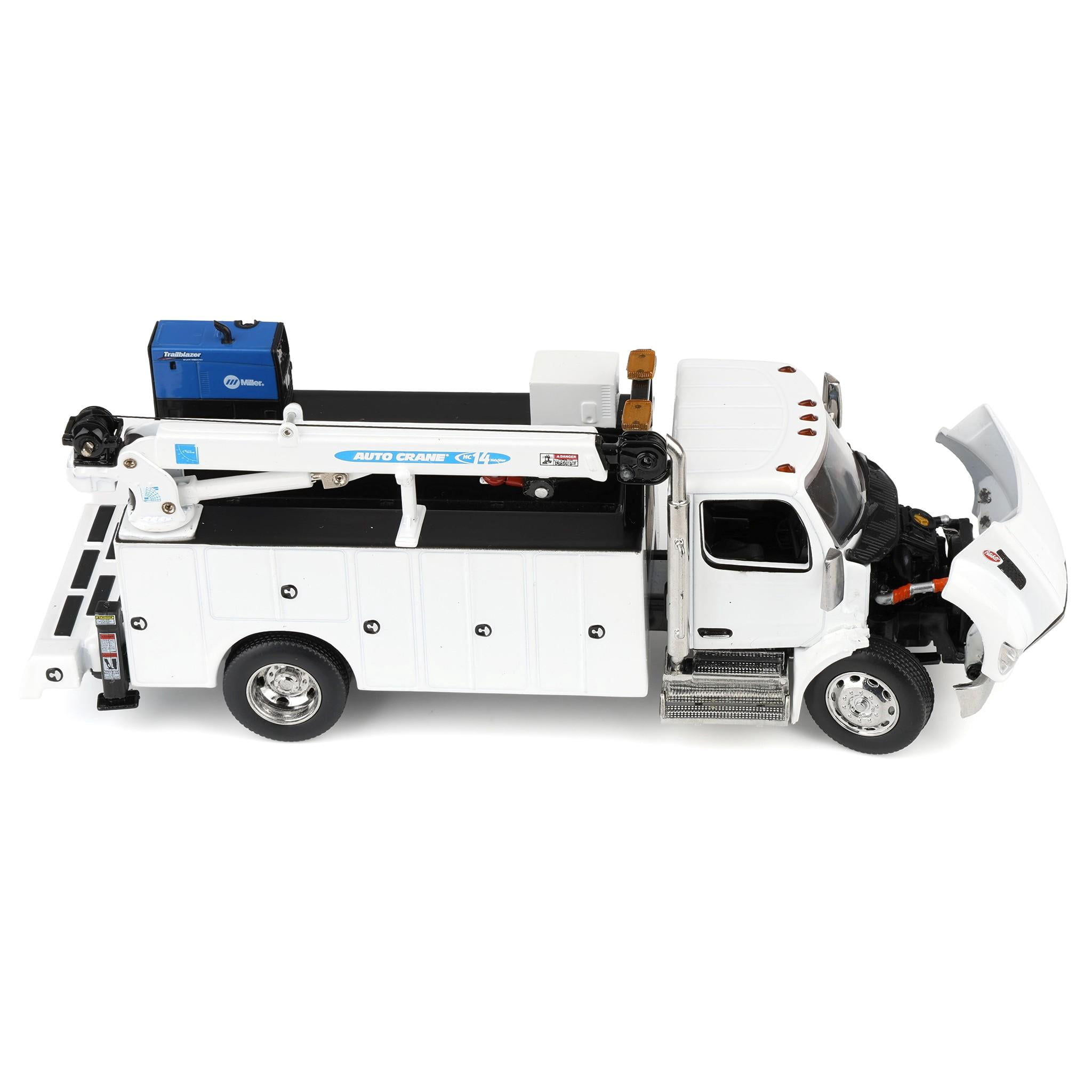 Diecast Masters 1/50 White Peterbilt 536 Auto-Crane Work Service Truck with Miller Trailblazer 71223