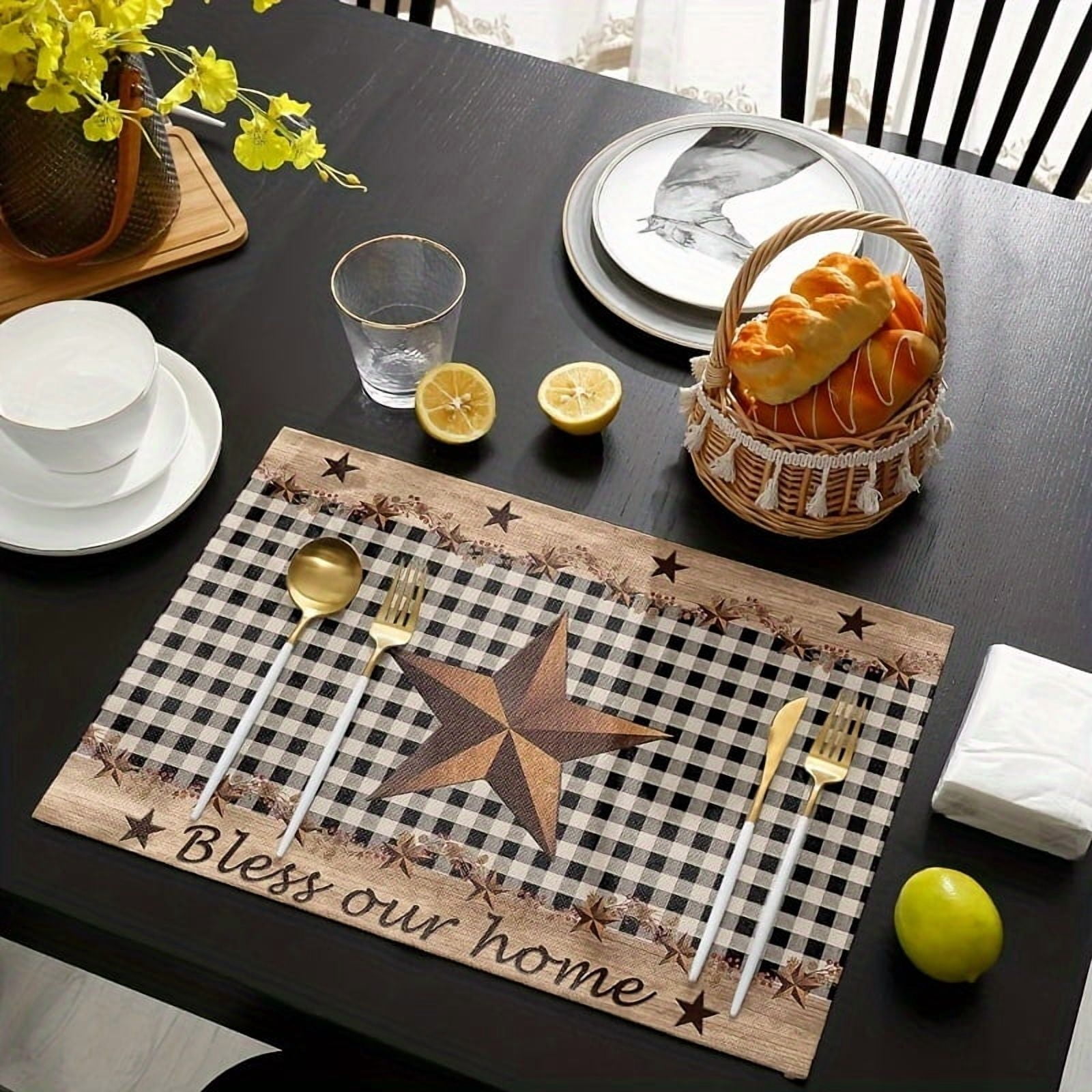 ACMDL   Set of 4 Farmhouse Black Plaid Polyester Place Mats with Vintage Country Star Design  Non-Slip Heat Insulation Square Table Mats  Hand Wash Only